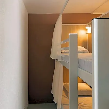 Corsica Porto-vecchio, Partie Dortoirs Auberge de jeunesse